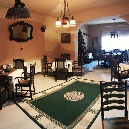 Târgu-Mureş Vila Monica B&B 외부 사진